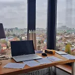 Luxurious Penthouse With Fantastic Views! Lejlighed