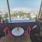 Apartmán Luxurious Penthouse With Fantastic Views! Bukurešť
