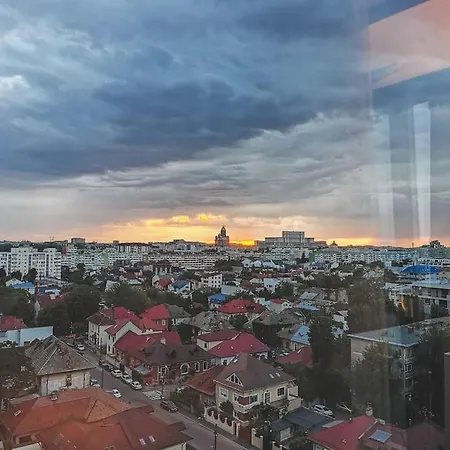 Apartment Luxurious Penthouse With Fantastic Views! *