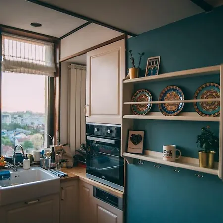 Luxurious Penthouse With Fantastic Views! * 부쿠레슈티