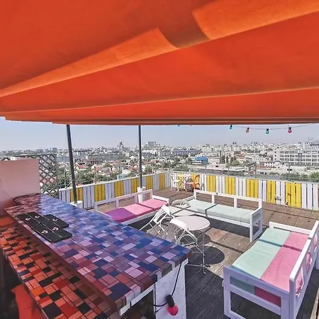 Luxurious Penthouse With Fantastic Views! Appartement