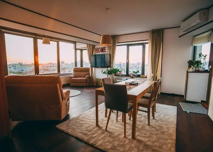 Luxurious Penthouse With Fantastic Views! 아파트 부쿠레슈티