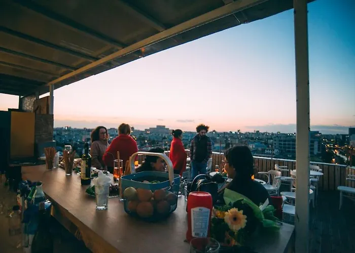 Luxurious Penthouse With Fantastic Views! *