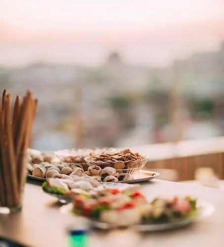 Luxurious Penthouse With Fantastic Views! * 부쿠레슈티