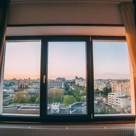 Luxurious Penthouse With Fantastic Views! Lejlighed